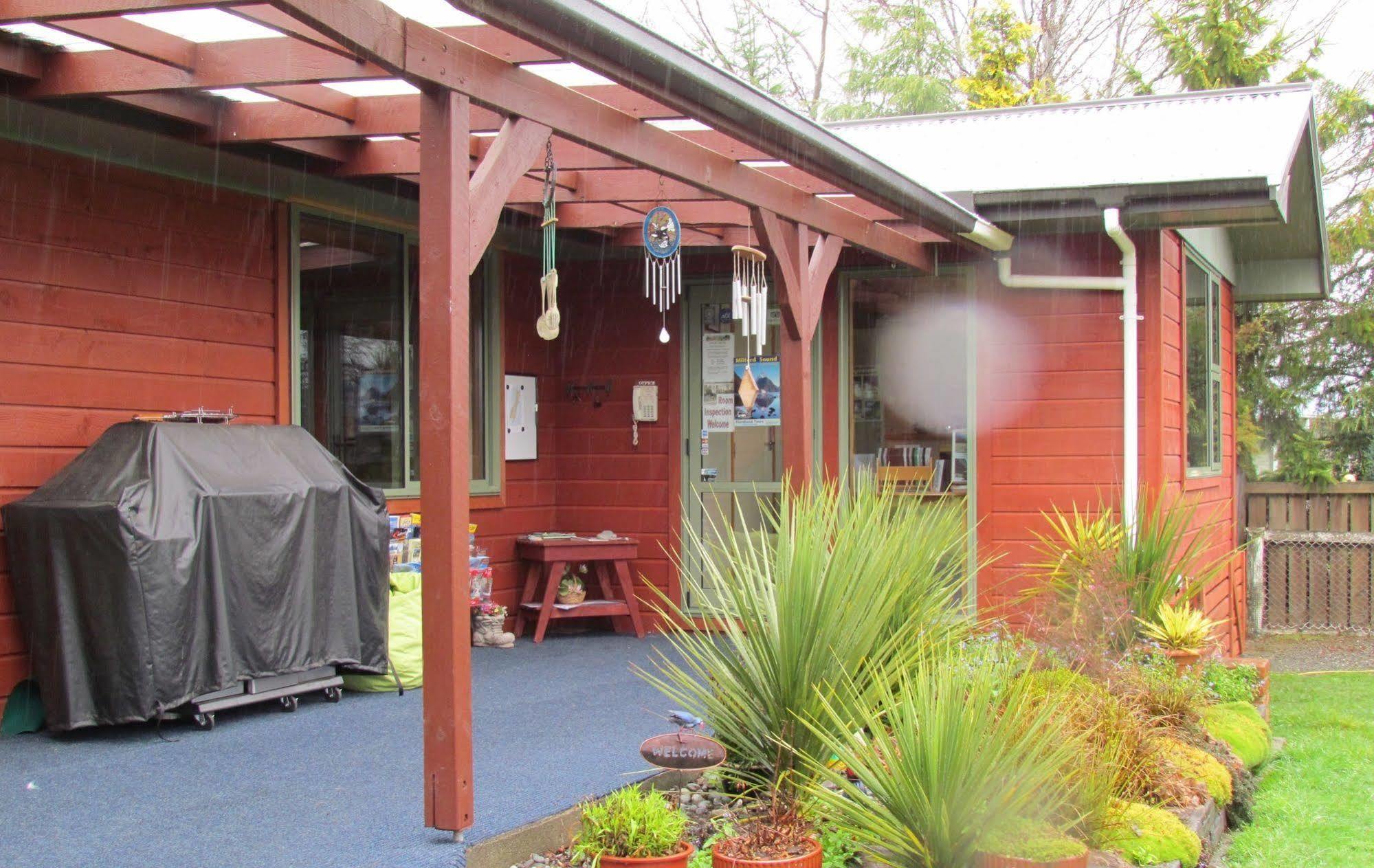 Birchwood Cottages Te Anau Kültér fotó