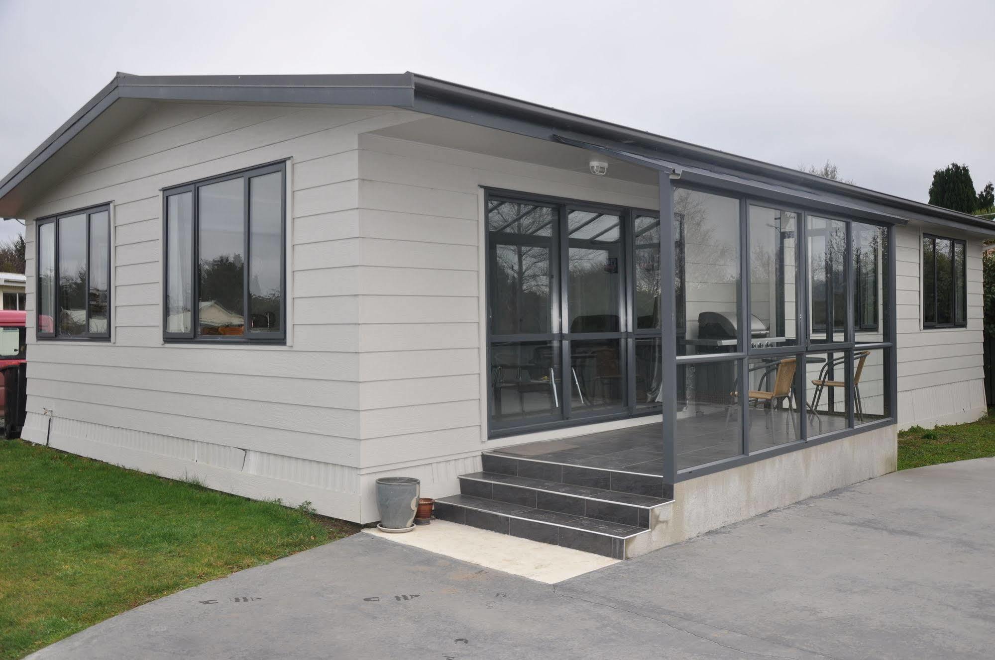 Birchwood Cottages Te Anau Kültér fotó